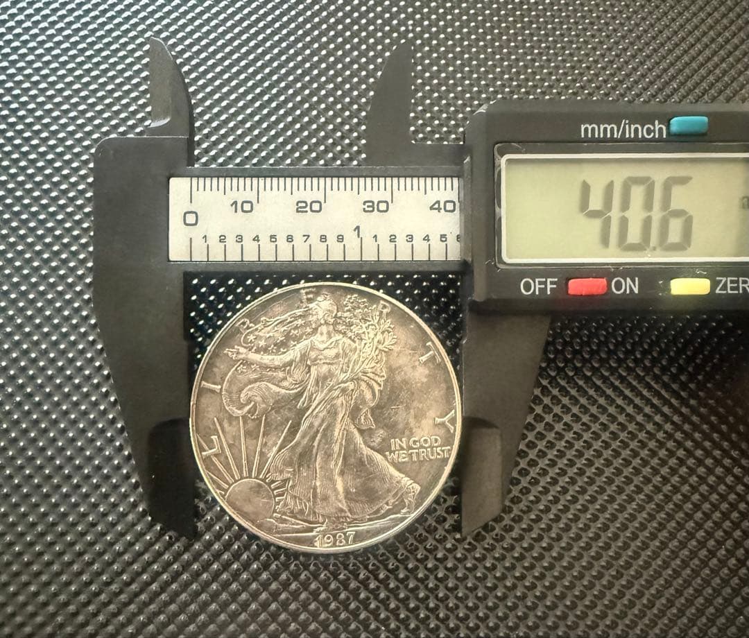 ロ*ン様 1月3日迄新春特価 1987年 シルバーイーグル1オンス銀貨 - メルカリ