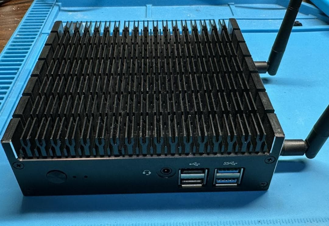 Windows11】Skynew ファンレス 静音 ミニPC 品番 K4