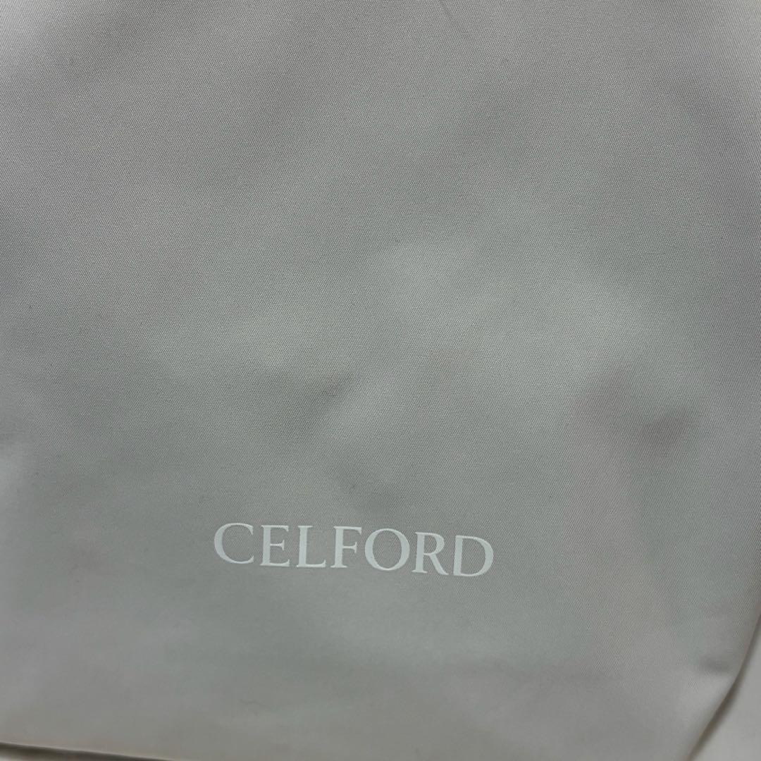 CELFORD リュタン　ビジュースタッズポシェット Ｍ