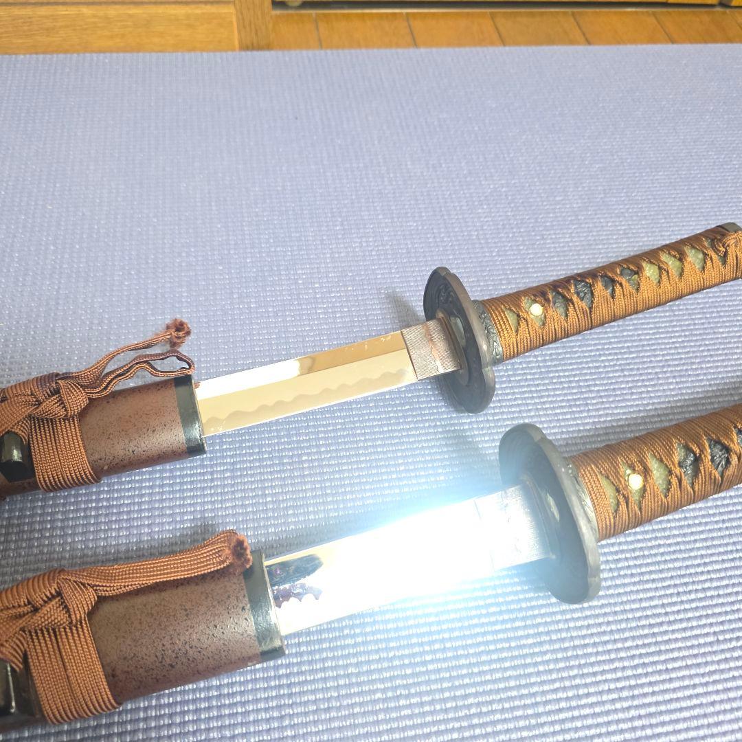 【128】模造刀 本セット 刀 刀剣 全長約105cm 脇差 全長約70cm