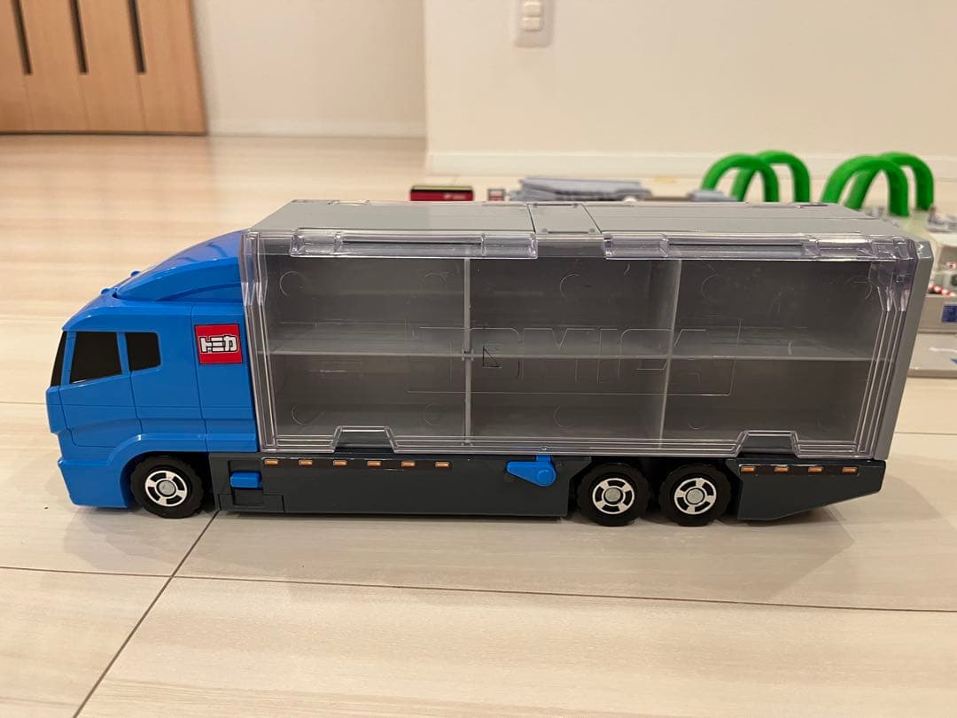 トミカタウンまとめ売り　ビッグ工場　コンボイ　セット