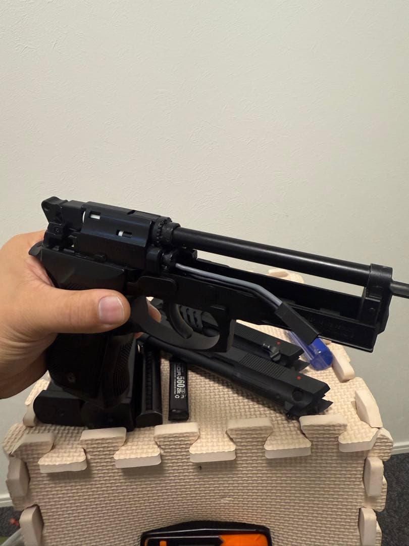 マルイ　M9A1 電動ガン ブラック 3マガジン付き