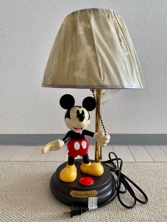 アンティーク 金属スレッド＆ニードルポイントワーク 針山型 木製