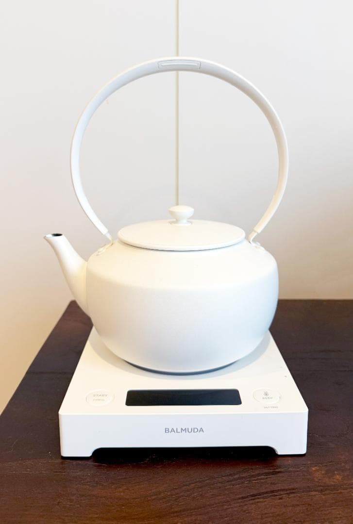 2025.11購入】BALMUDA バルミューダ ムーンケトル ☆ ホワイト - メルカリ