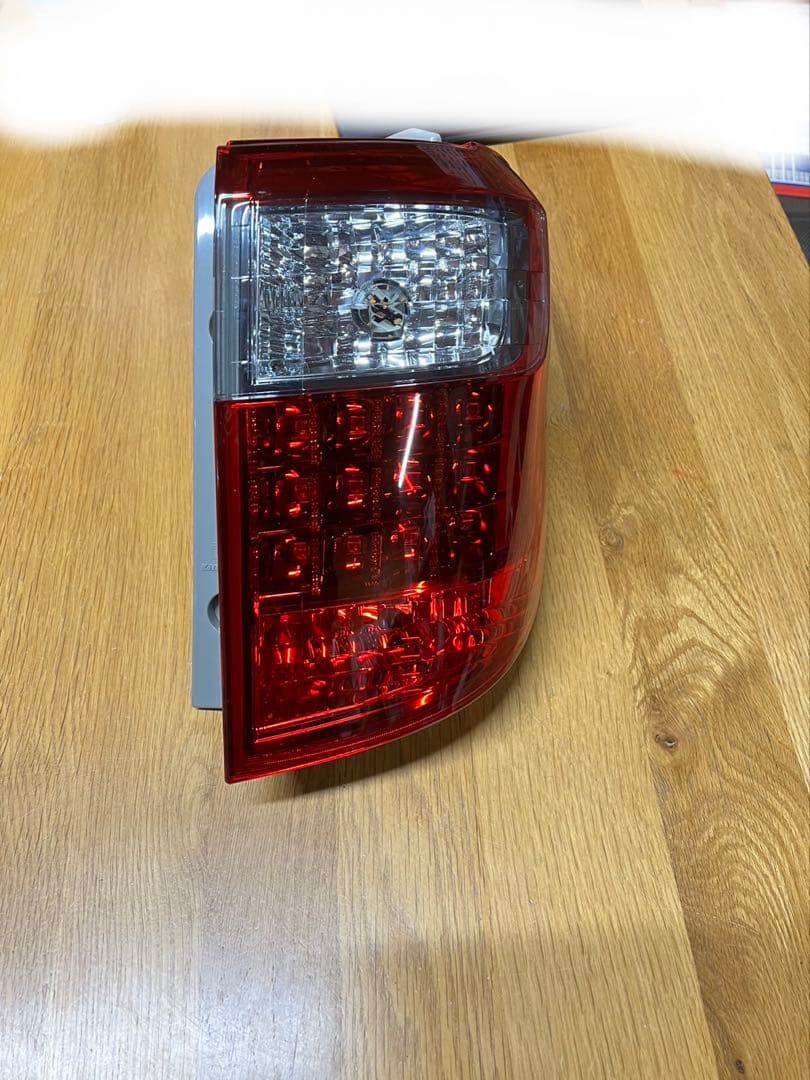 2025年最新】Yahoo!オークション -アルファード 20 純正 テールランプ