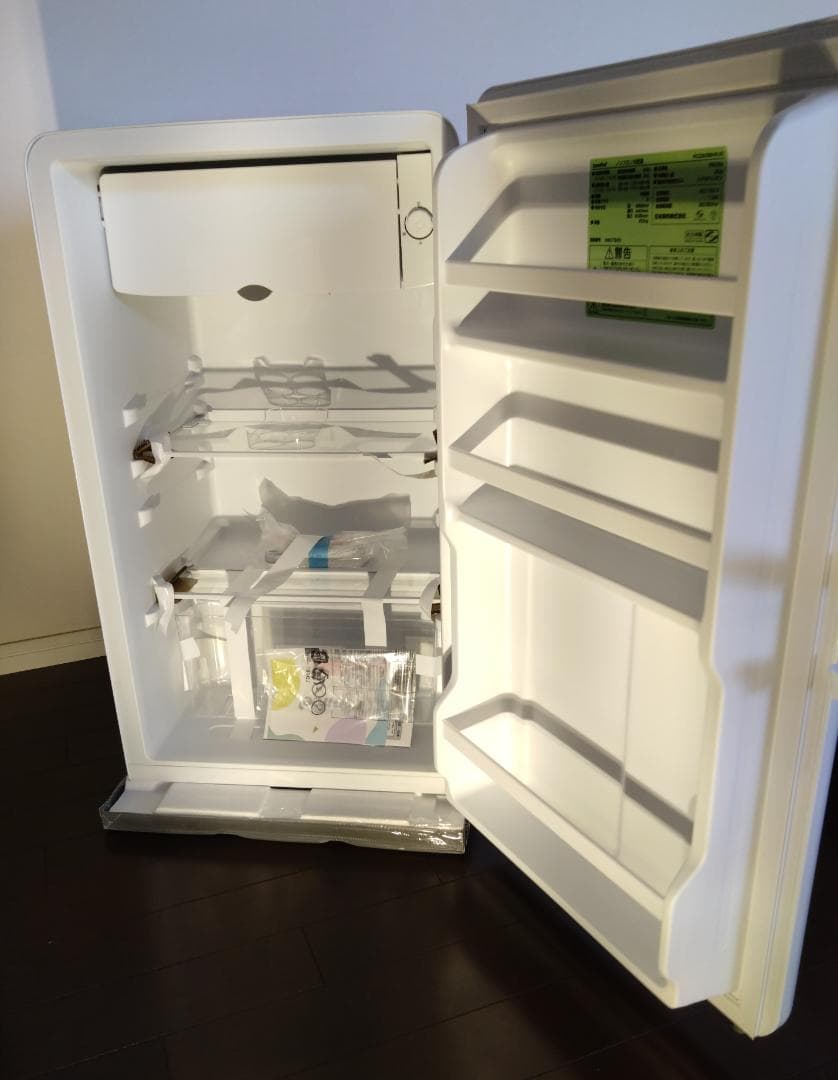 【新品】冷蔵庫 93L 1ドア 右開き レトロデザイン 送料込み