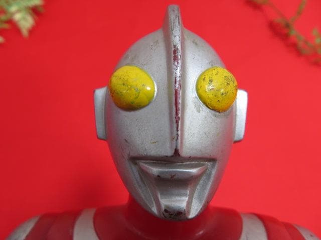 6ee1592）ウルトラマン ソフビ ビッグサイズ H33.5㎝ 1984年 - メルカリ