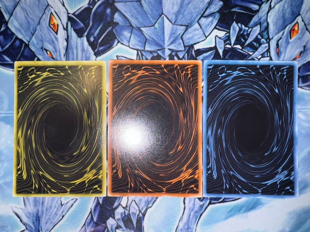 遊戯王　三幻神　3枚セット　オシリス　オベリスク　ラー　gbi シークレット