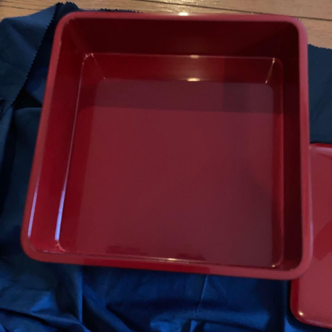 輪島塗　朱塗り三段重　天然木　未使用　お正月