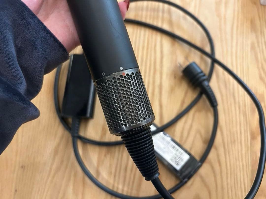 Dyson ダイソンヘアドライヤー HD08★美品◎アタッチメント付