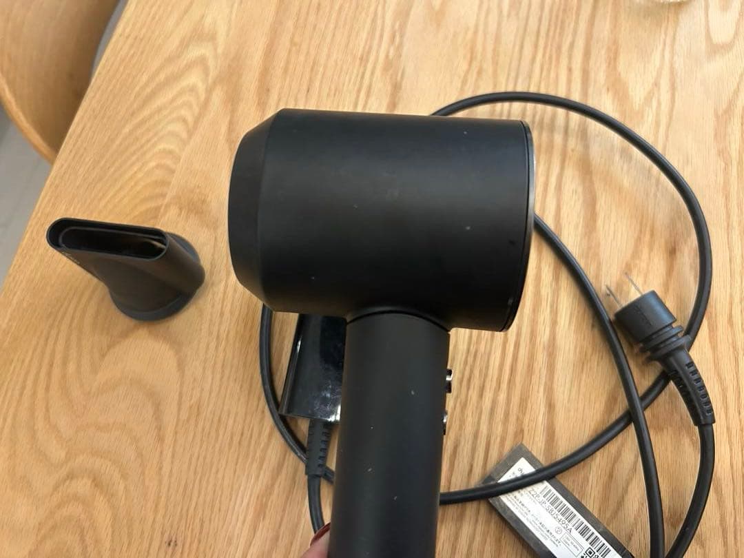 Dyson ダイソンヘアドライヤー HD08★美品◎アタッチメント付