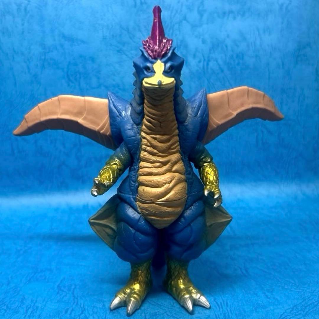 リドリアス』バンダイ 旧ウルトラ怪獣シリーズ管理番号001 - メルカリ