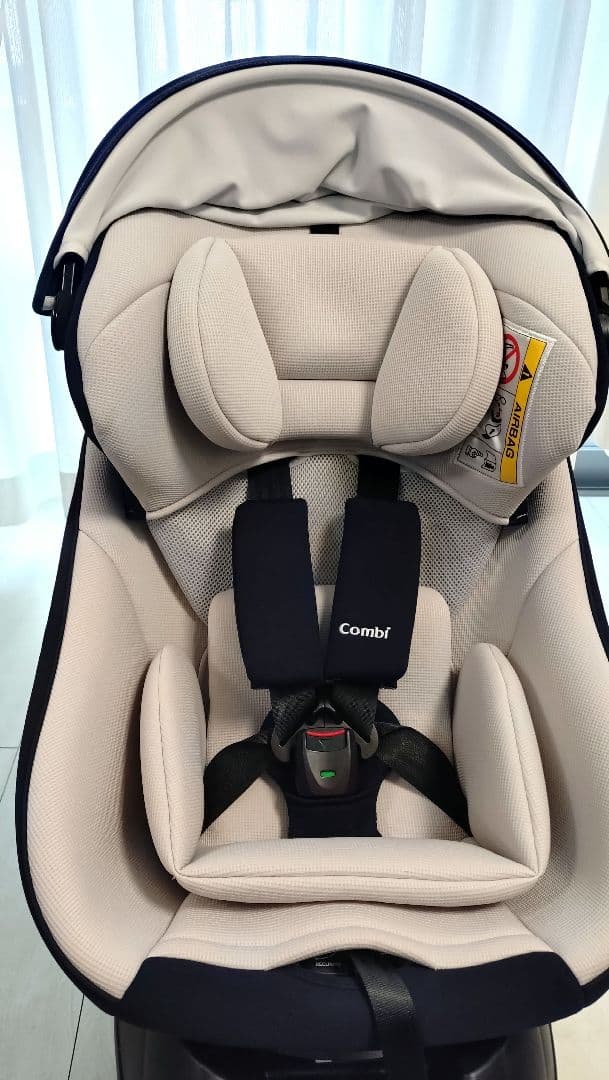 コンビ ISOFIX固定 新生児対応 クルムーヴ スマート Light - メルカリ