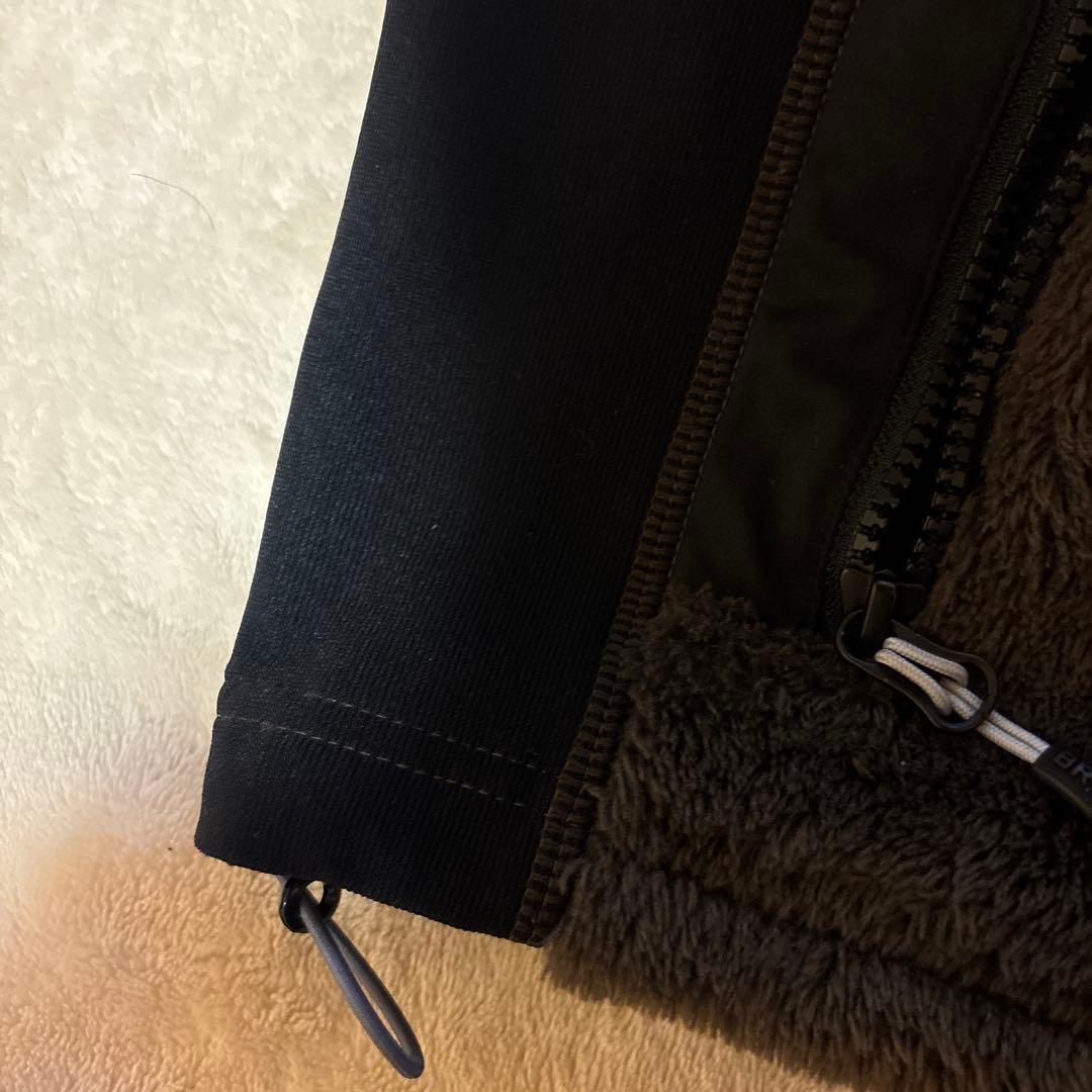 BRIEFING フーディ カーキ