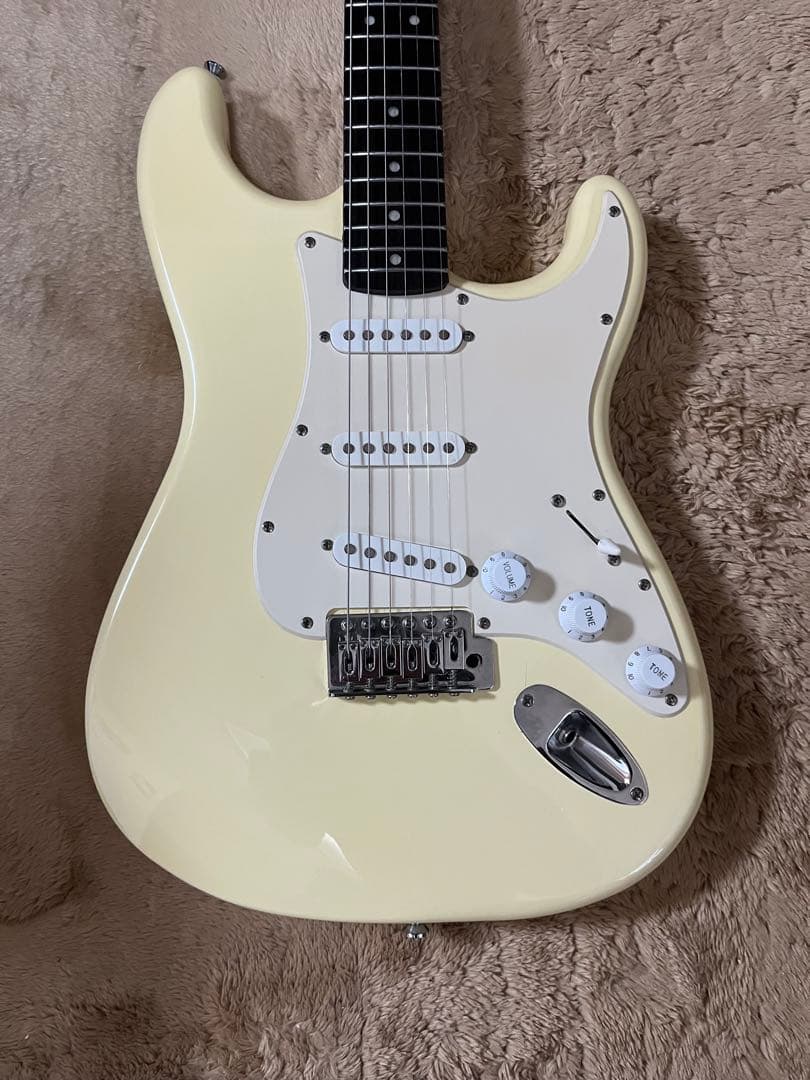 【調整済】Squier スクワイア　fender ストラト　エレキギター