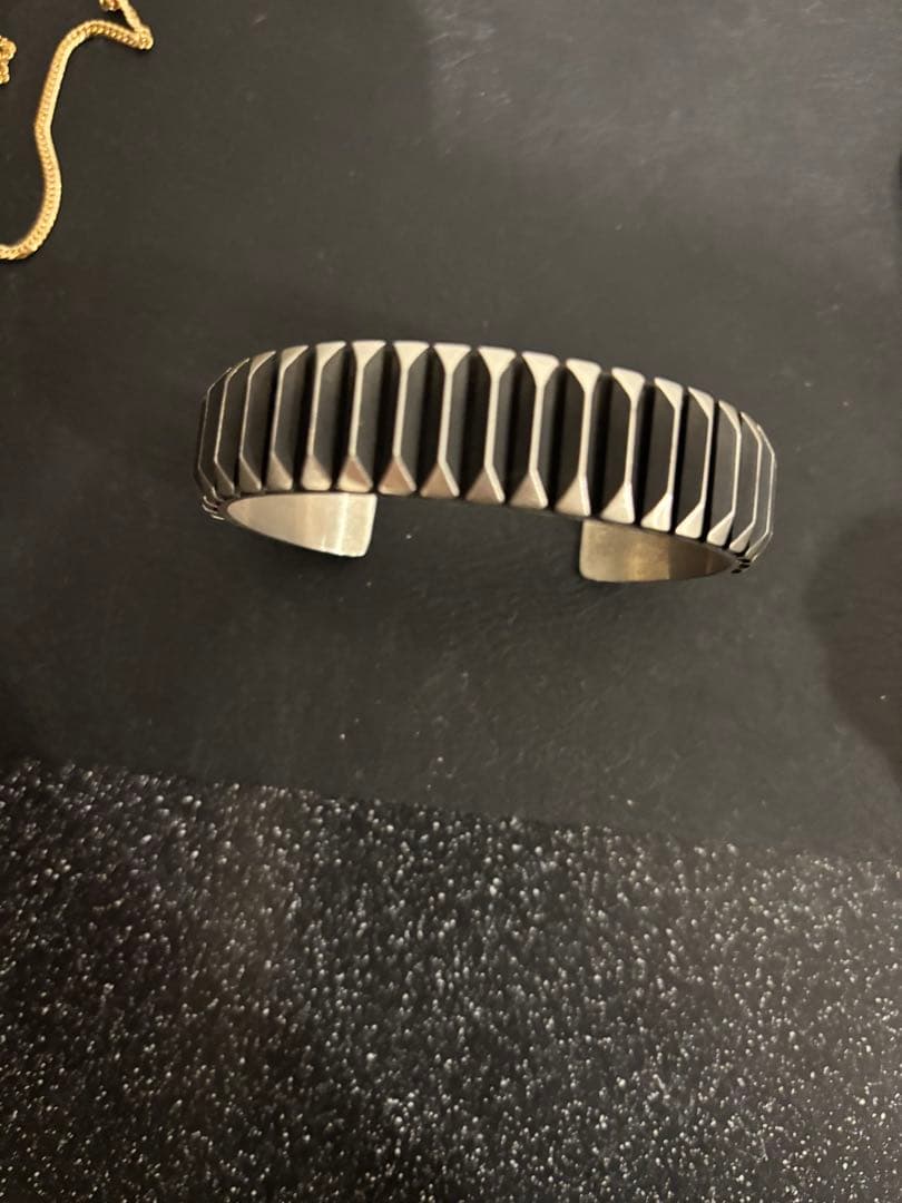 値下げ明日まで　Navajo インディアンジュエリー　Ｌ　Tahe バングル