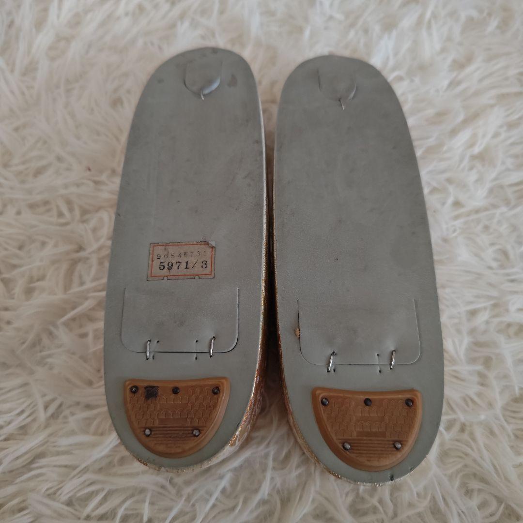 美品✨　花柄 和装用バッグと草履 セット　ホワイト×ゴールド