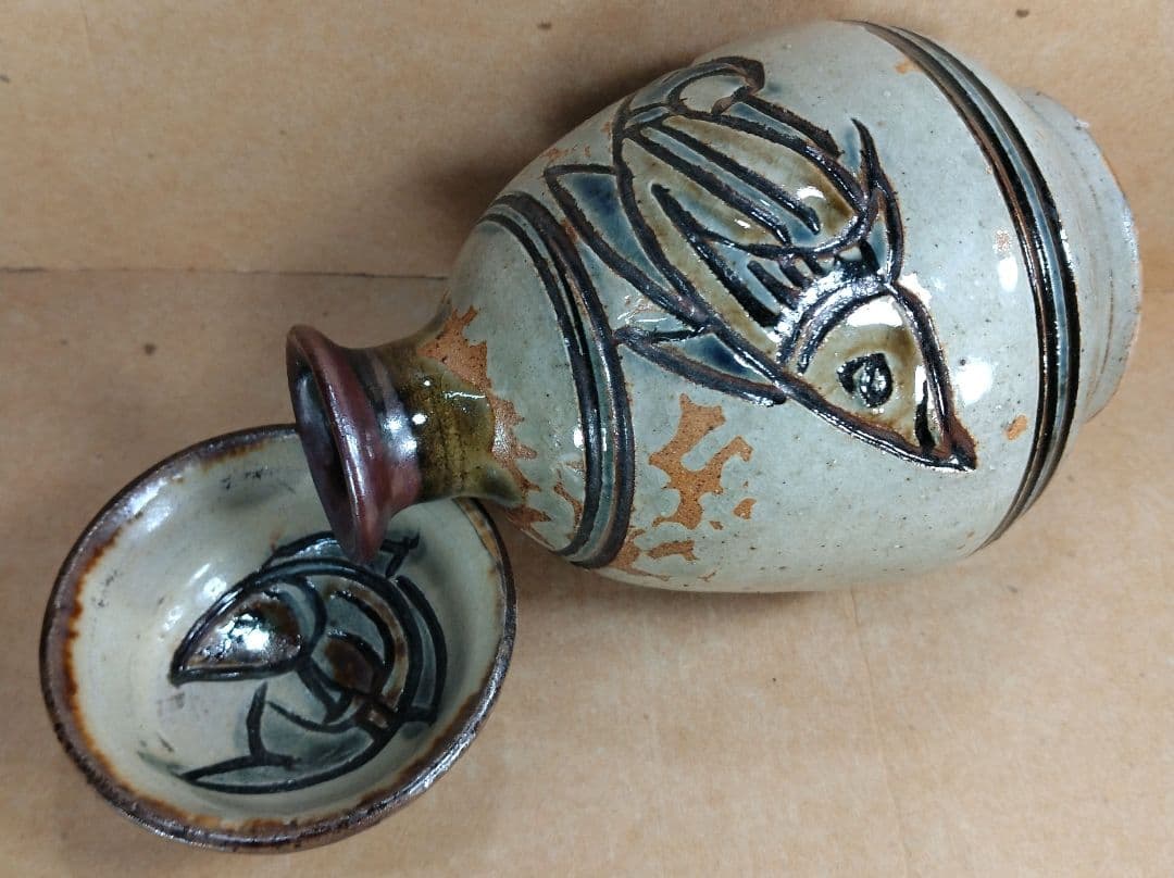 本物保証】金城次郎「魚海老徳利」「壷屋焼 ぐい呑」2セット全共箱 栞