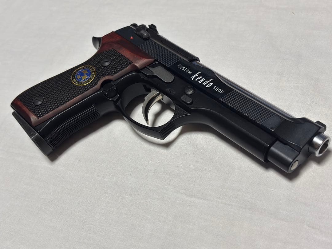 サムライエッジクリスモデルカスタム+0.20g BB弾+ガス+専用ケース付き