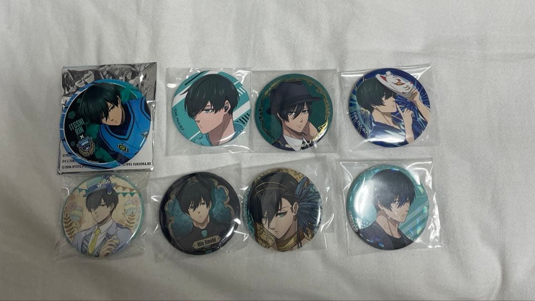 ブルーロック 糸師凛 缶バッジ まとめ売り - メルカリ