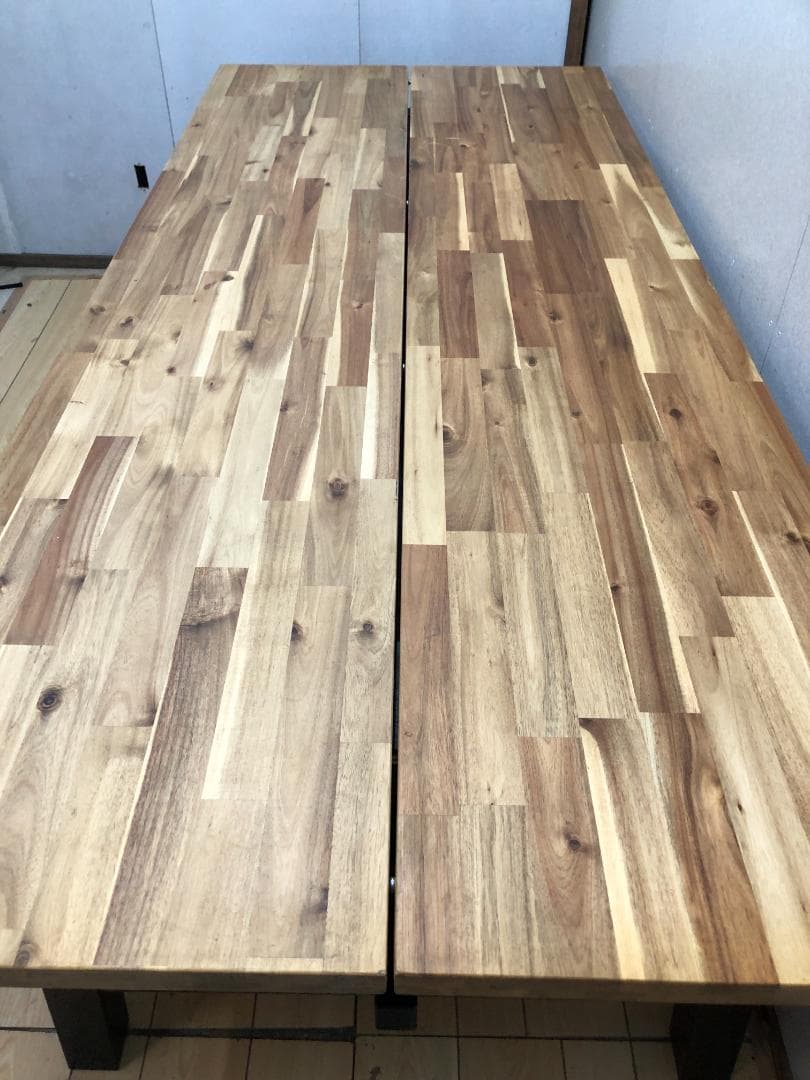 送料無料 IKEA SKOGSTA スコグスタ ダイニングテーブル 250903