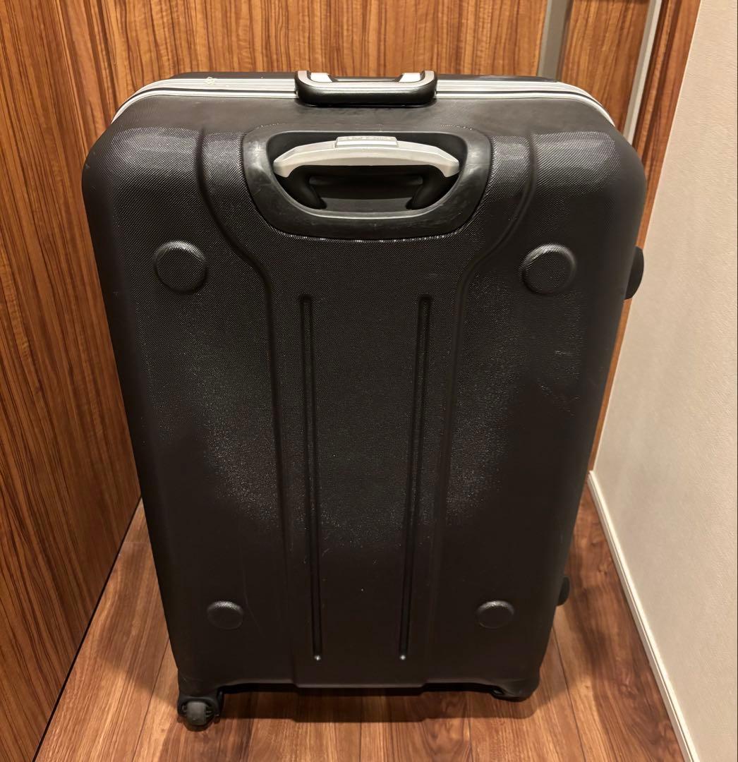サムソナイト 大型スーツケース TSAロックあり ネームタグ、鍵つき
