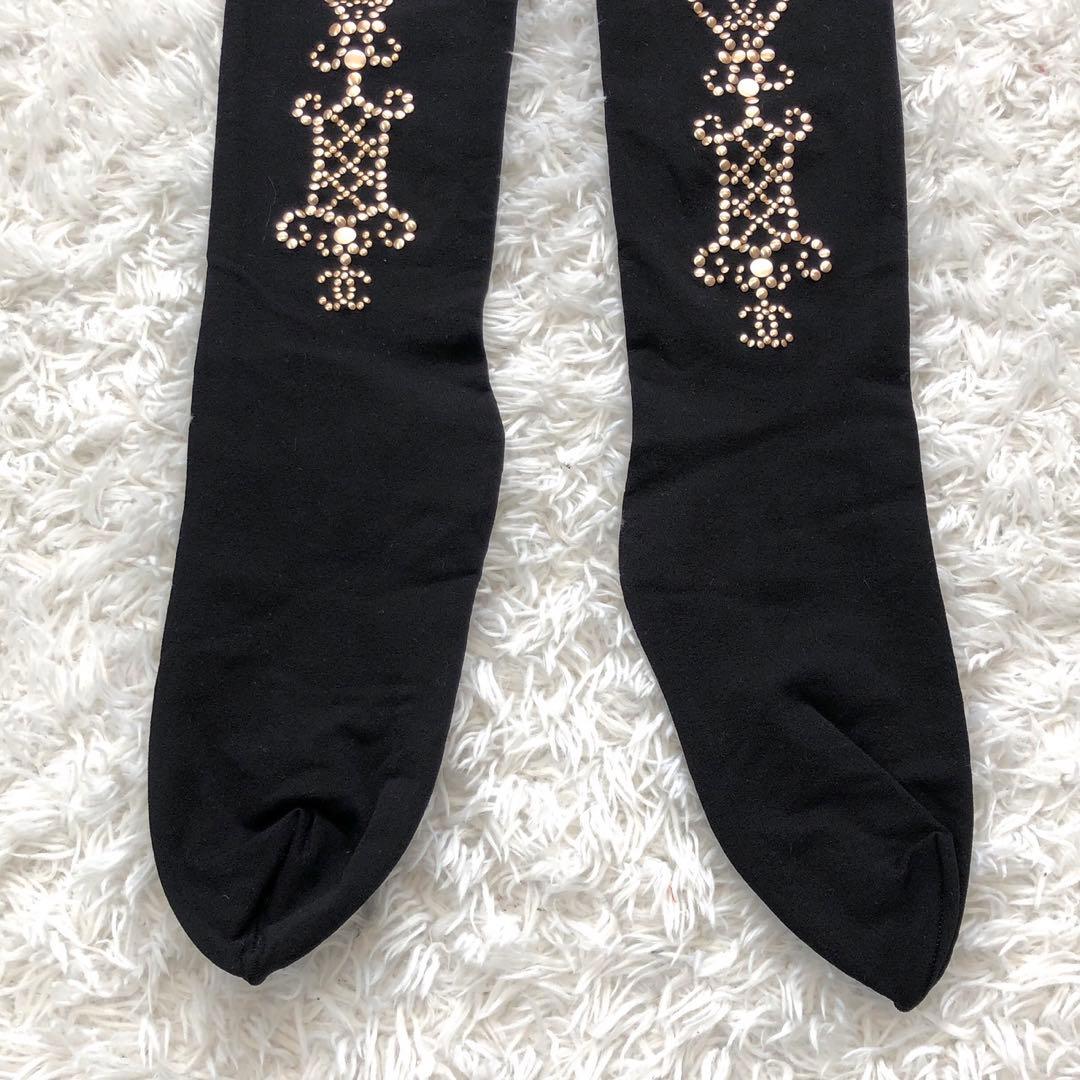 ［未使用］シャネル　メタルパーツ　スタッズ　ココマーク　ストッキング　タイツ