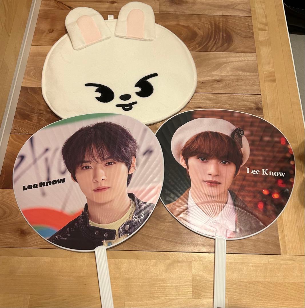 straykids スキズ リノ leeknow うちわ うちわカバー - メルカリ