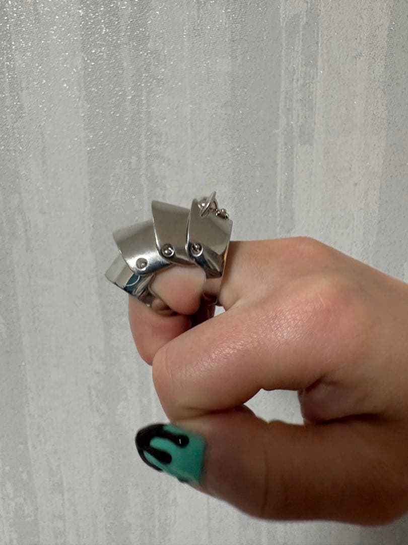 ヴィヴィアンウエストウッドARMOUR リング