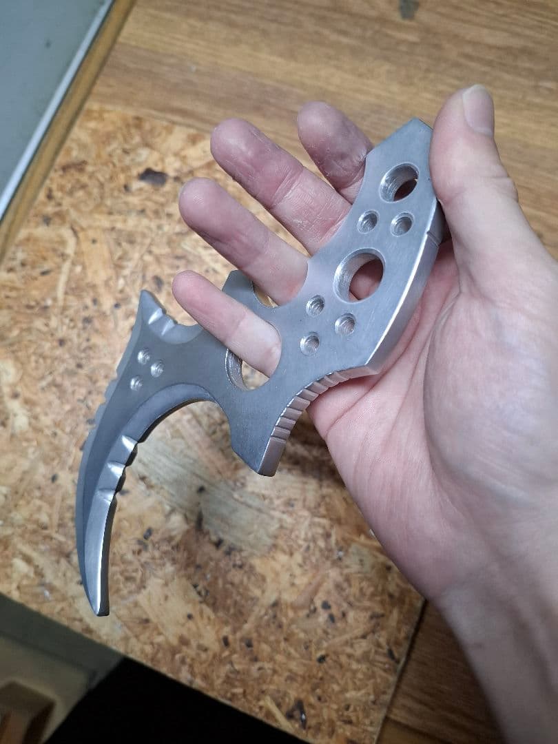 カランビット　48