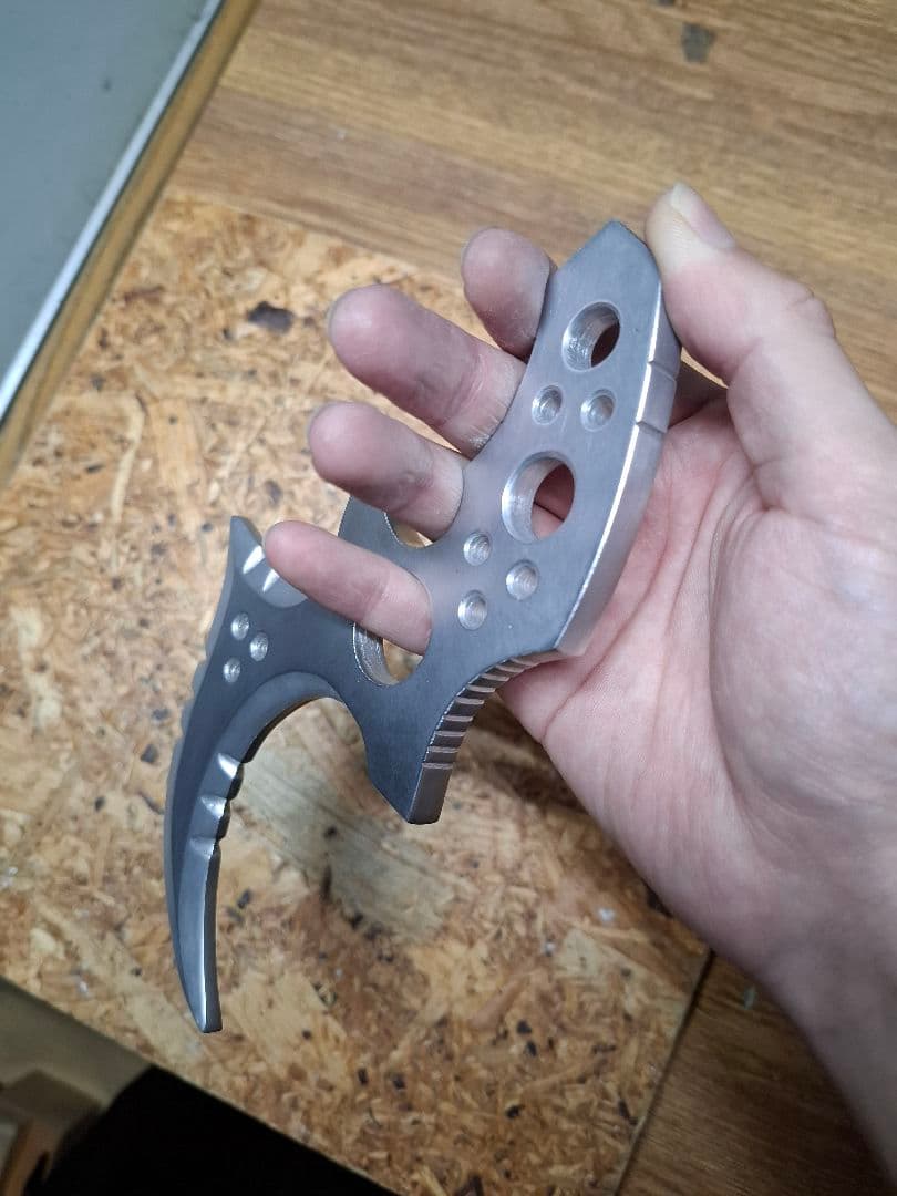 カランビット　48