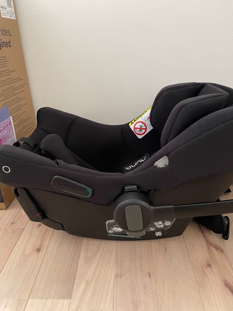 nuna 工場 ブラック チャイルドシート