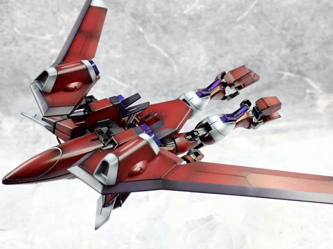 HGデスティニーガンダム、イモータルジャスティスガンダム 全塗装 ガンプラ完成品