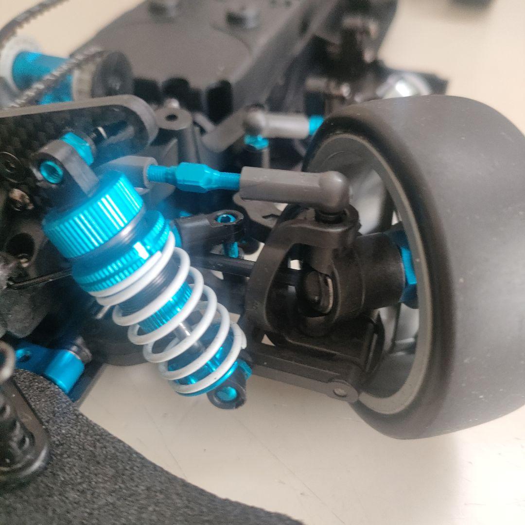 タミヤTA06シャーシ、オプション装備、日産GTRボディ付き