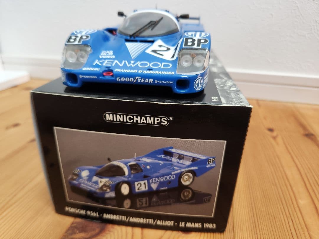 【ミニチャンプス】1/18KENWOOD ポルシェ956