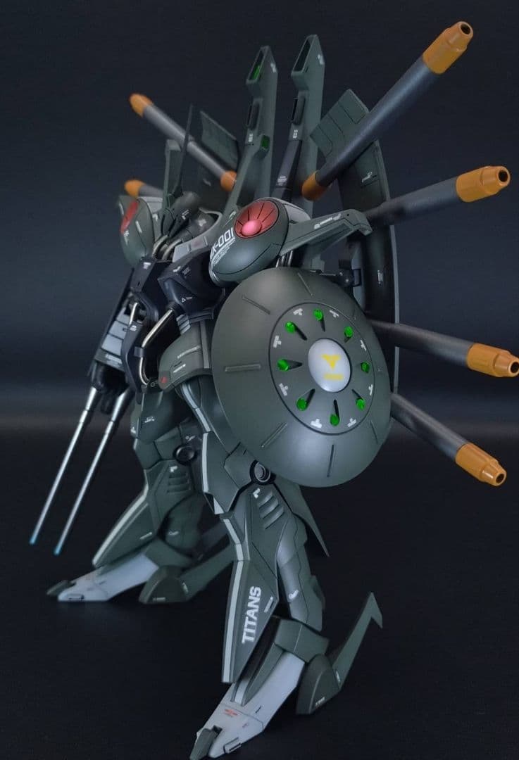 ガンプラ　完成品　HG　1/144　パラスアテネ