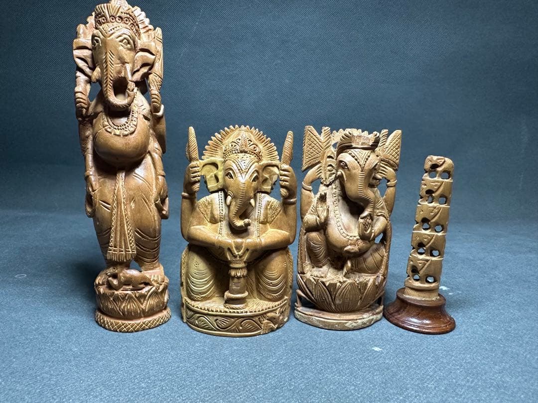 インド白檀木彫り象仏教美術仏像 骨董 木像木製密教置物