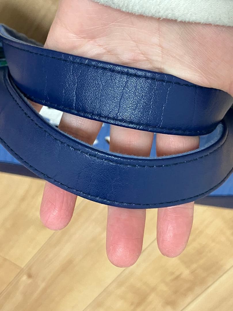 美品数回使用　familiar ピオヌンナルコラボバッグ ヌビ ブルーファミリア