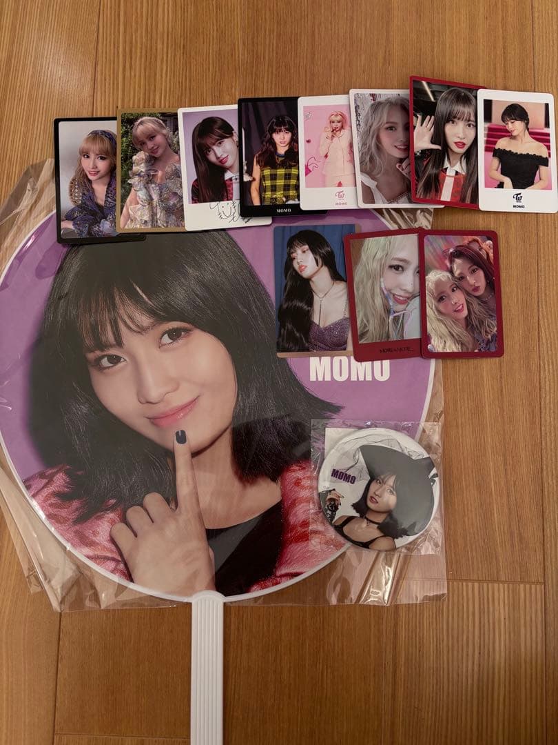 TWICEモモ グッズセット まとめ売り - メルカリ