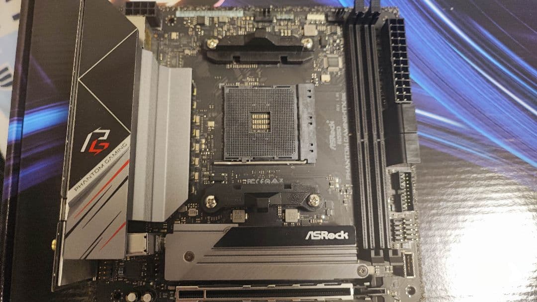 マザーボード ASRock B550 Phantom Gaming-ITX ASRock | B550 Phantom Gaming-ITX/ax