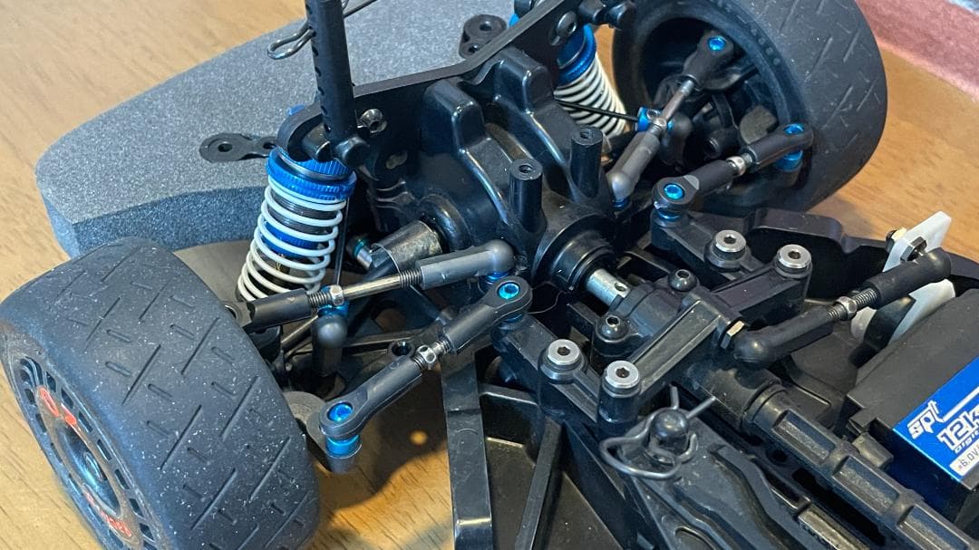 タミヤTT-02 type-XV GRヤリスラリー1ハイブリッドボディ付き