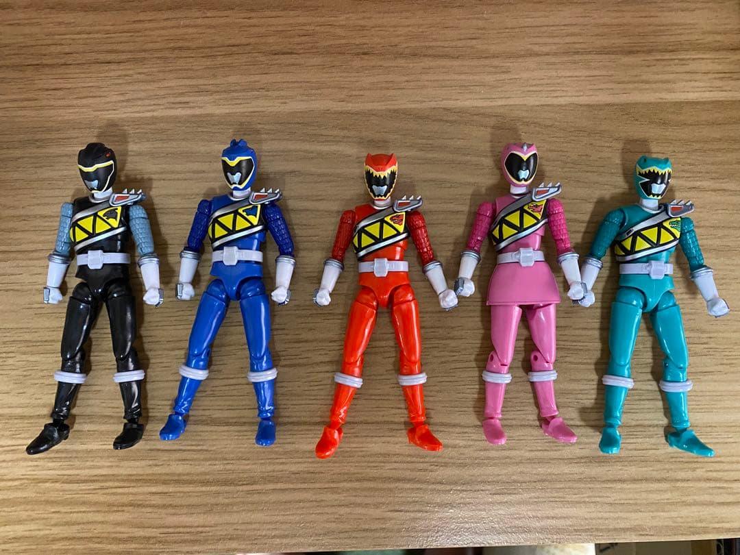 SHODO SUPER 獣電戦隊キョウリュウジャー