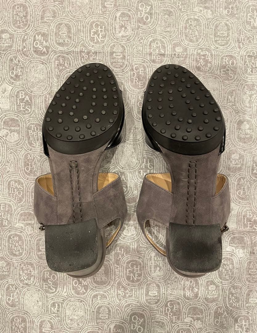 TOD'S トッズ　サンダル　ドゥロワー drawer ブラミンク 好きにも