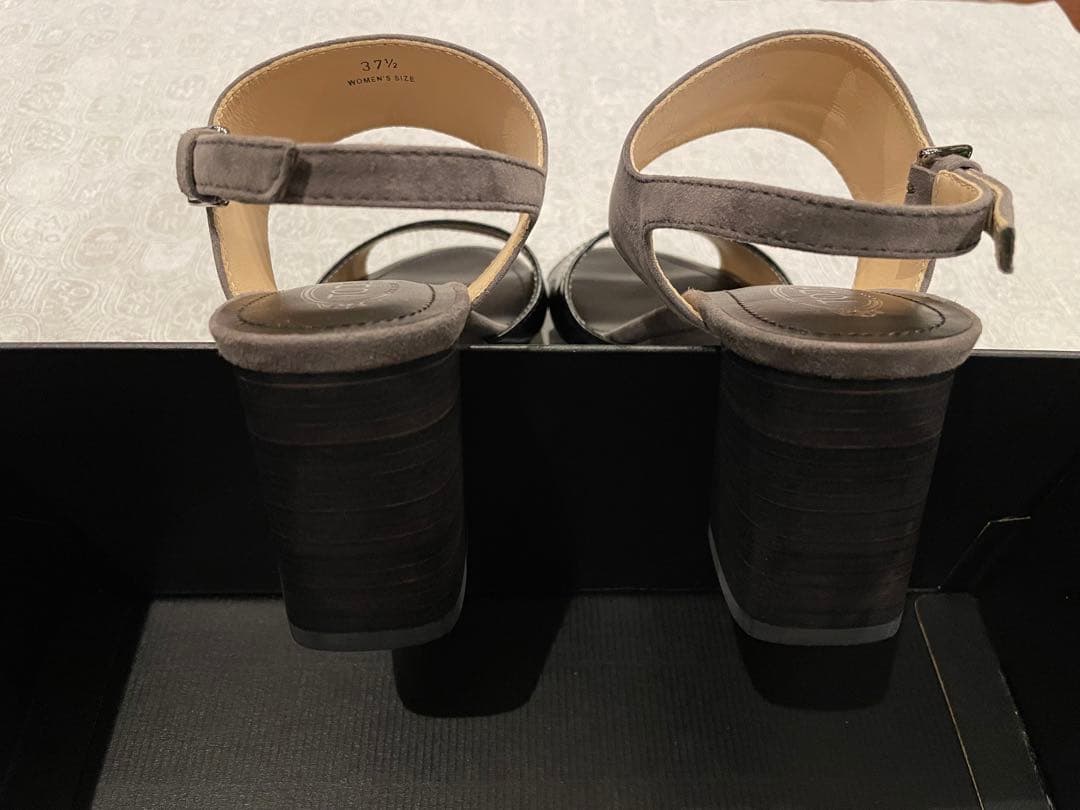 TOD'S トッズ　サンダル　ドゥロワー drawer ブラミンク 好きにも