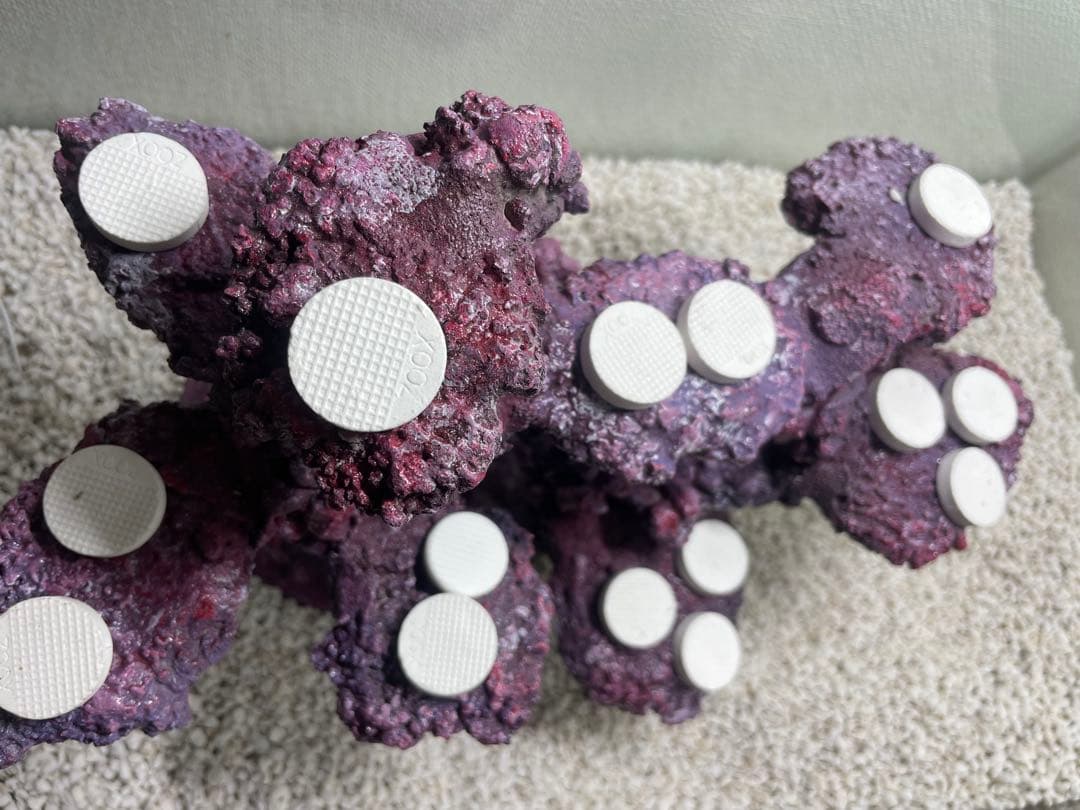 【送料無料】人工ライブロック　PHR22／15穴加工　アク抜き済み安心塗料使用