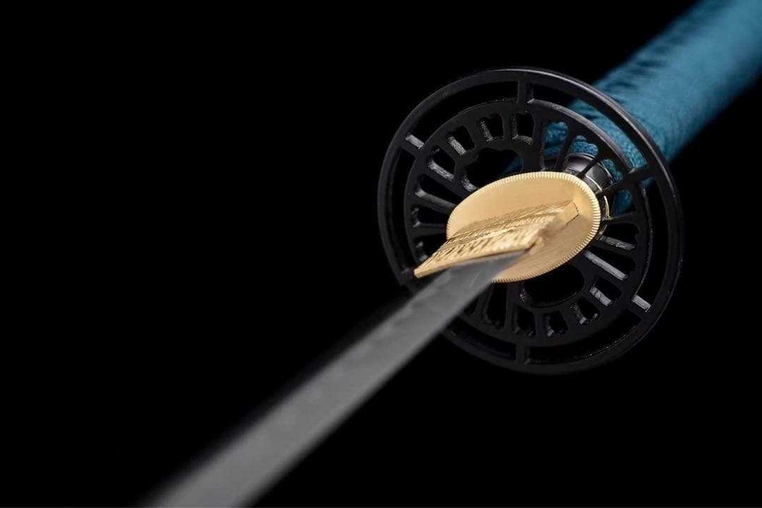 豊臣打刀 二尺三寸五分 甲伏鍛え 刀装具 模擬刀 日本刀 模造刀 鑑賞用 武具