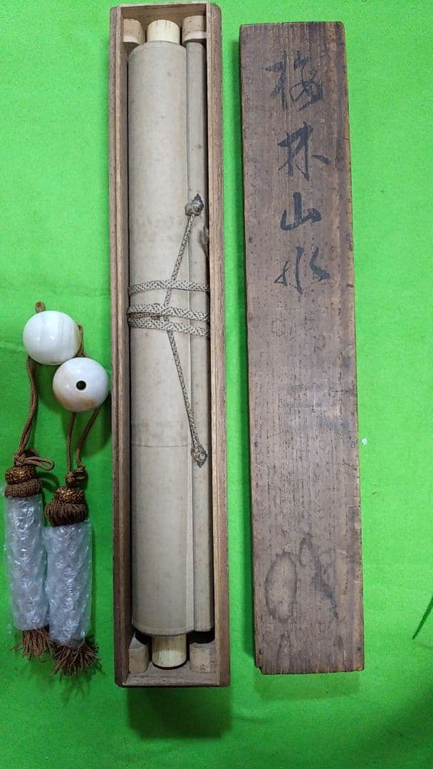 掛け軸、加茂敬山作。梅林山水。