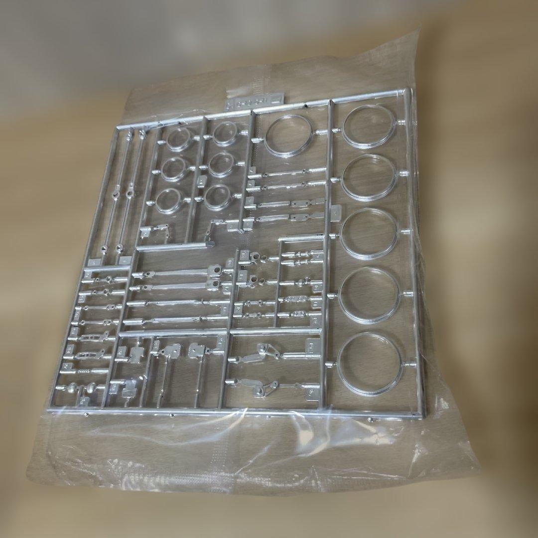 昭和蒸気機関車C10 1/50模型｜外箱難あり・未開封パーツ. Ln398