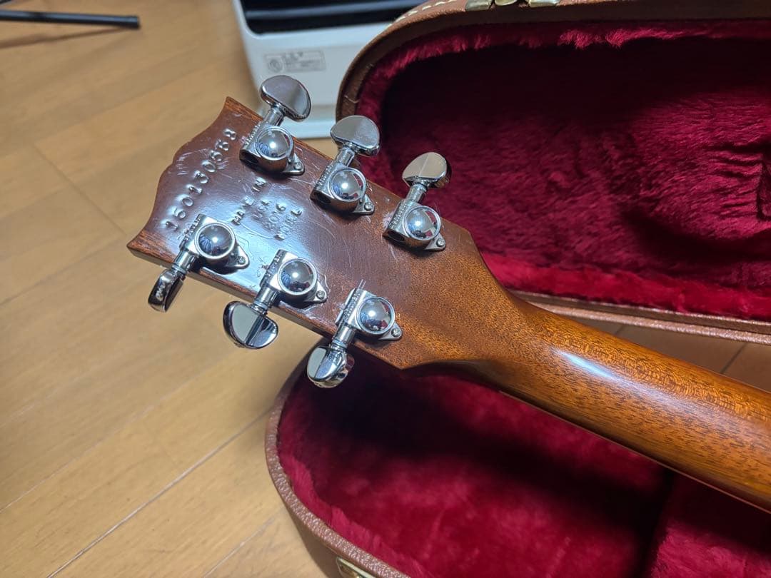 Gibson レスポール トラディショナル 2016 グローバーペグ交換