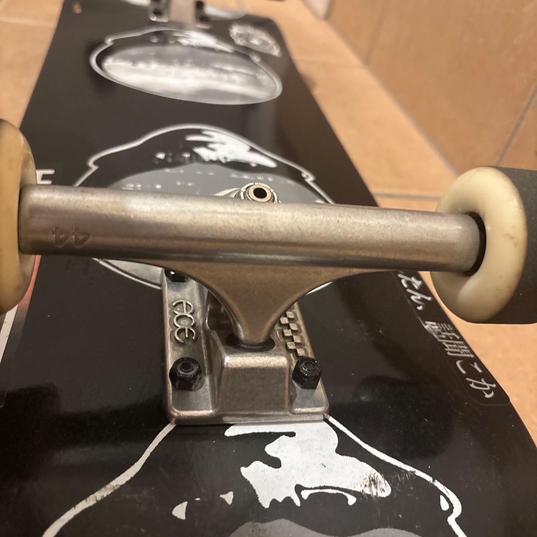 スケボー　コンプリート　ace truck